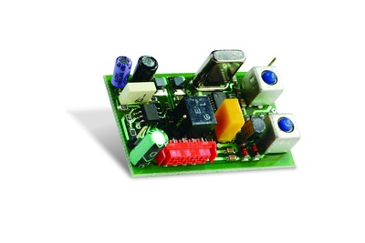 Acc.Comm. Carte �lectronique radio fr�quence embrochable (AF43S)