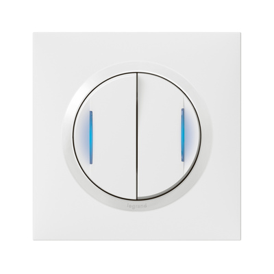 Legrand - Transformeur pour raliser 5 fonctions lumineuses dooxie one livr avec plaque carre blanche et griffes