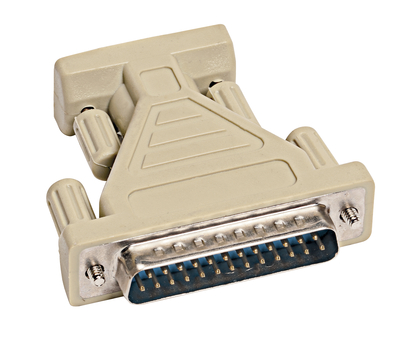 Adaptateur RS-232 DB9 femelle - DB25 m�le