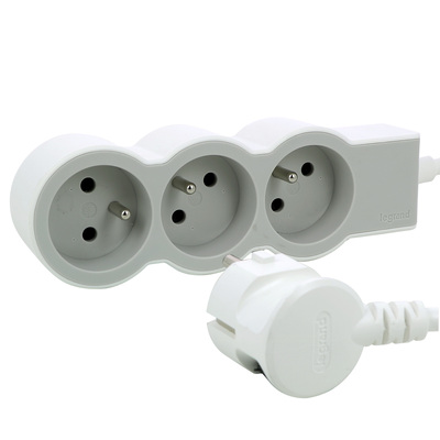 Rallonge 3x2P+T avec cordon 1,5m 3G 1mm� - blanc/gris clair