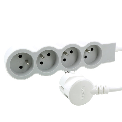 Rallonge 4x2P+T avec cordon 3m 3G 1,5mm� - blanc/gris clair