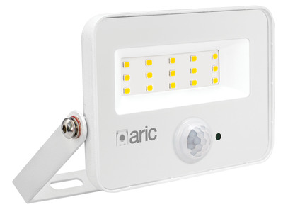WINK 2 PIR sensor - Proj. Ext. IP65 IK08, blanc, LED 110� 10W 3000K 1000lm