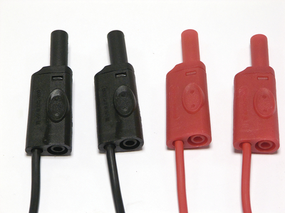 Jeu de 2 cordons PVC 1,5 m � reprise arri�re