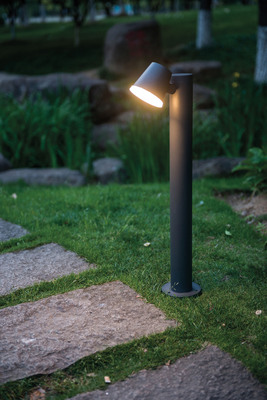 PIXO - Borne Ext. IP54 IK05, LED int�g. 12,5W 3000K 800lm 25000h