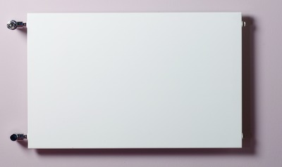 Altima EC Horizontal face lisse, blanc RAL 9016, 545W, H379 mm / L813 mm